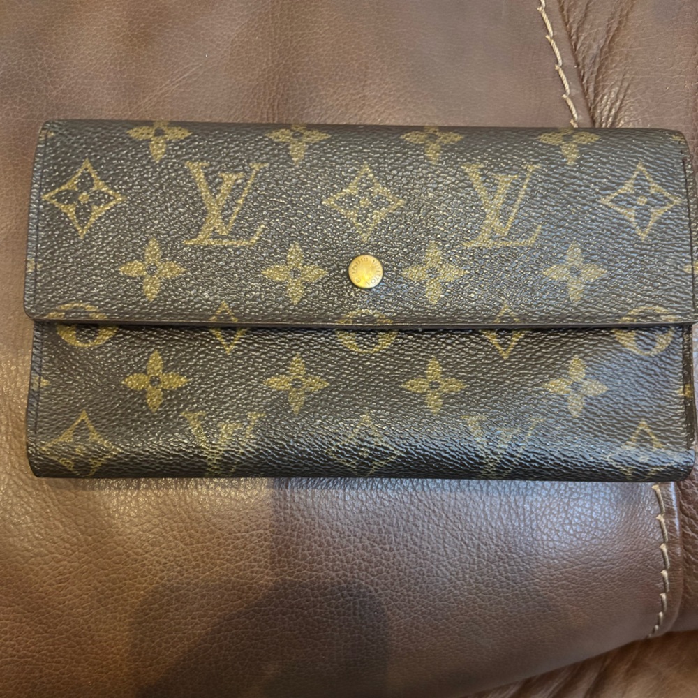 Louis Vuitton Monogram International wallet
